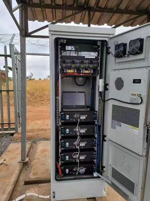 IP55 外部電池キャビネット 組み込み電源システム 9KW 48VDC電波電源直線器