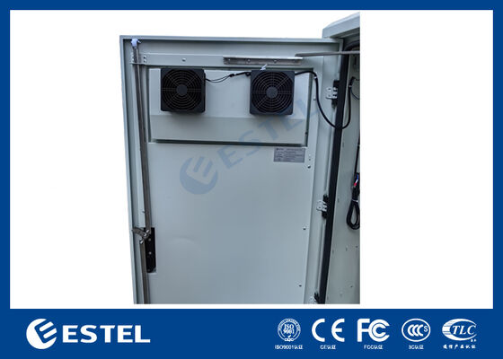 屋外19インチラックキャビネット 32U IP65定格 冷却ファン LED照明 セキュリティ テレコミュニケーションおよび産業用途向け