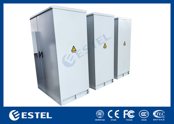 IP65 42U 二室室外電気キャビネット 強化耐久性と保護のためにRAL7035,1.5mm電熱鋼&SUS316ステンレス鋼構造