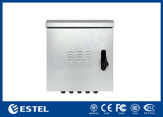 9Uポーランド人はキャビネットIP55のコミュニケーション基地局のための屋外の電気通信の閉鎖を取付けた